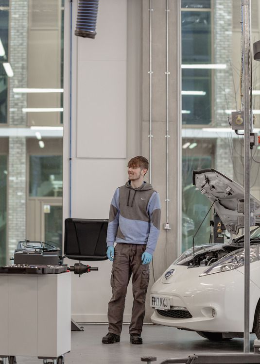 Level 3 Diploma Light Vehicle Maintenance | Barnfield College